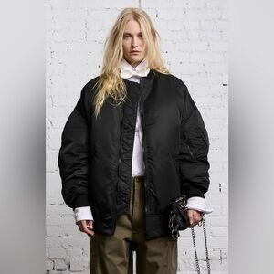 $2400 Brand New R13 Zip Out Down Bomber size small